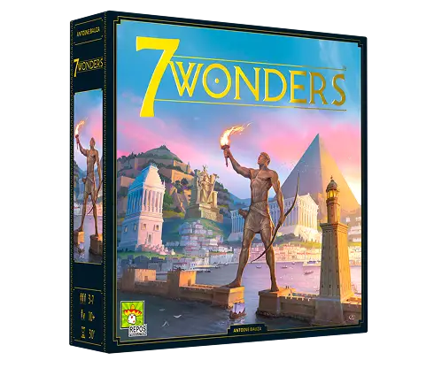 Doos van het bordspel 7 Wonders met afbeeldingen van oude beschavingen, een strategisch kaartspel dat zich afspeelt in de oudheid.